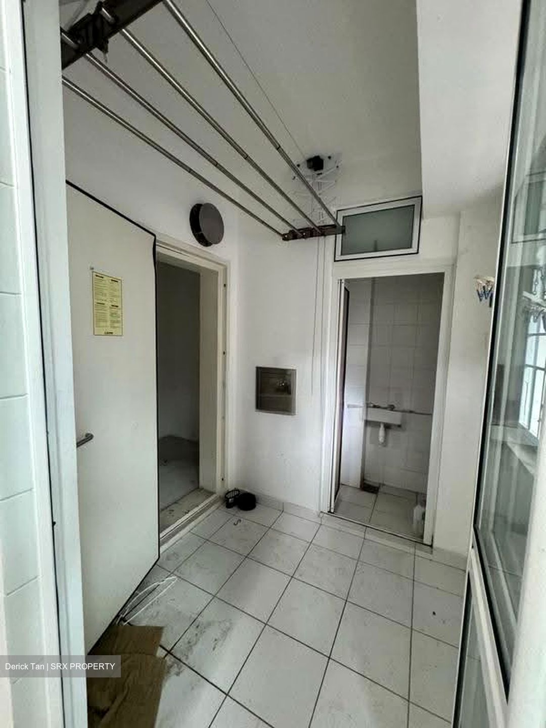 The Esparis (D18), Condominium #635527801